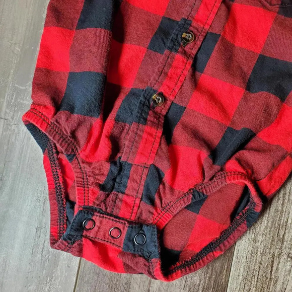 Carter's Size 9m Baby Boy Red and Black Buffalo Plaid Bodysuit NWOT - Picture 7 of 10